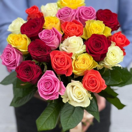 Букет из разноцветных роз - купить с доставкой в по Наволокам