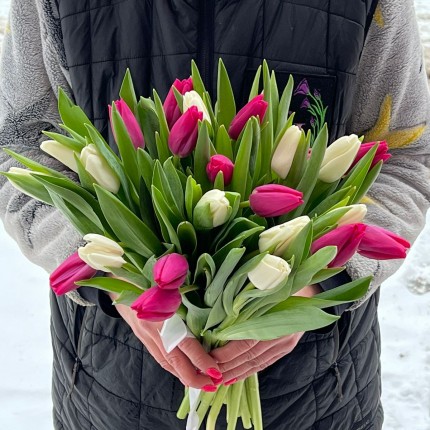 Букет из белых ирозовых тюльпанов - купить с доставкой в по Наволокам